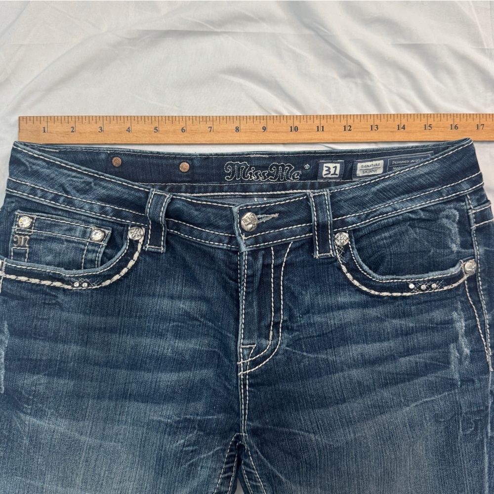Vintage Miss Me Women’s Jeans - Picture 5 of 7